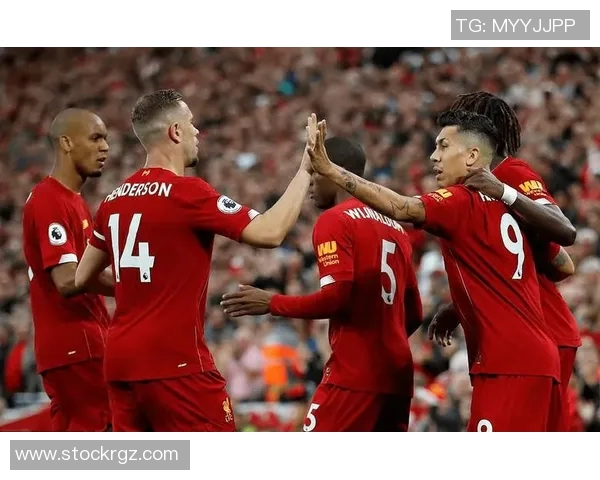 欧冠小组赛曼联对年轻人比赛结果分析与精彩瞬间回顾 欧冠小组赛曼联对年轻人比赛结果分析与精彩瞬间回顾