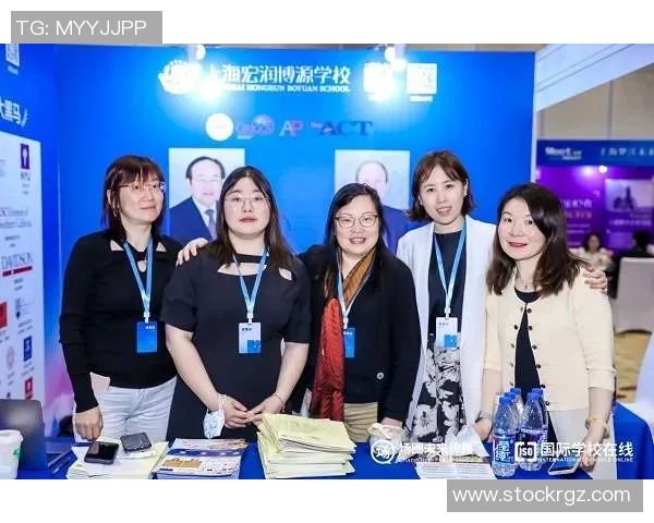 与飞盘女王王丽的对话：探索她的飞盘生涯与成长之路