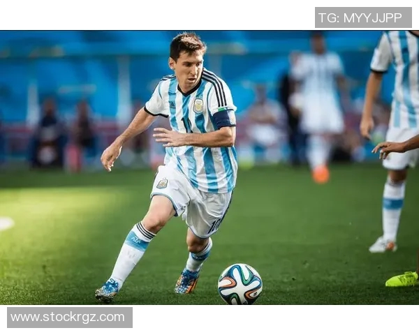 与张伟的深度对话：回顾他辉煌的足球生涯与未来展望