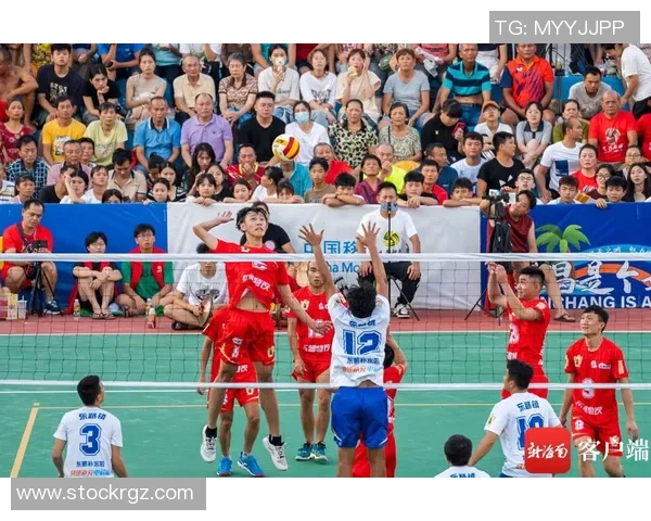 重庆排球队包夹战术解析与排球热点动态探讨