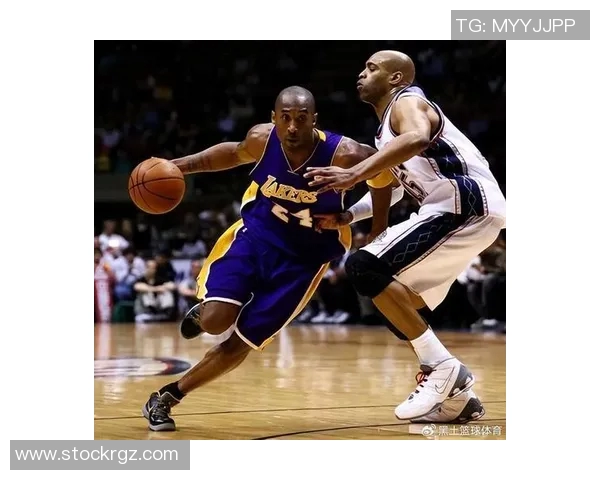 科比·布莱恩特：传奇背后的奋斗与荣耀，篮球之神的心路历程